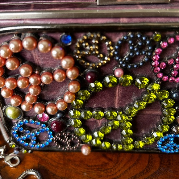 Moo Roo Beaded Clutch - Picture 3 of 8